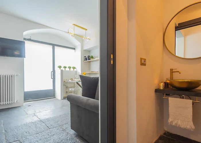 Dreams By Rent * Como